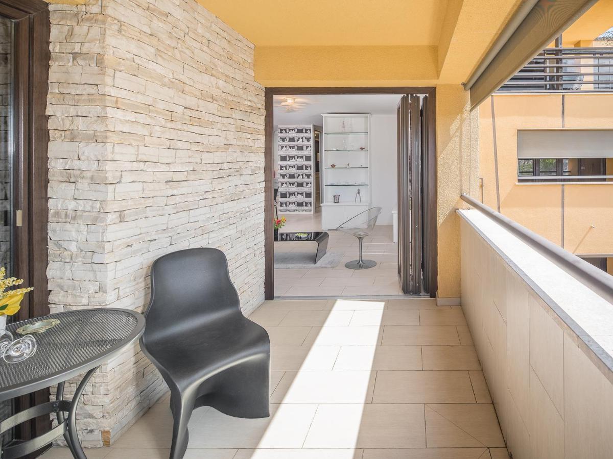 Apartment Residence Porec Esterno foto